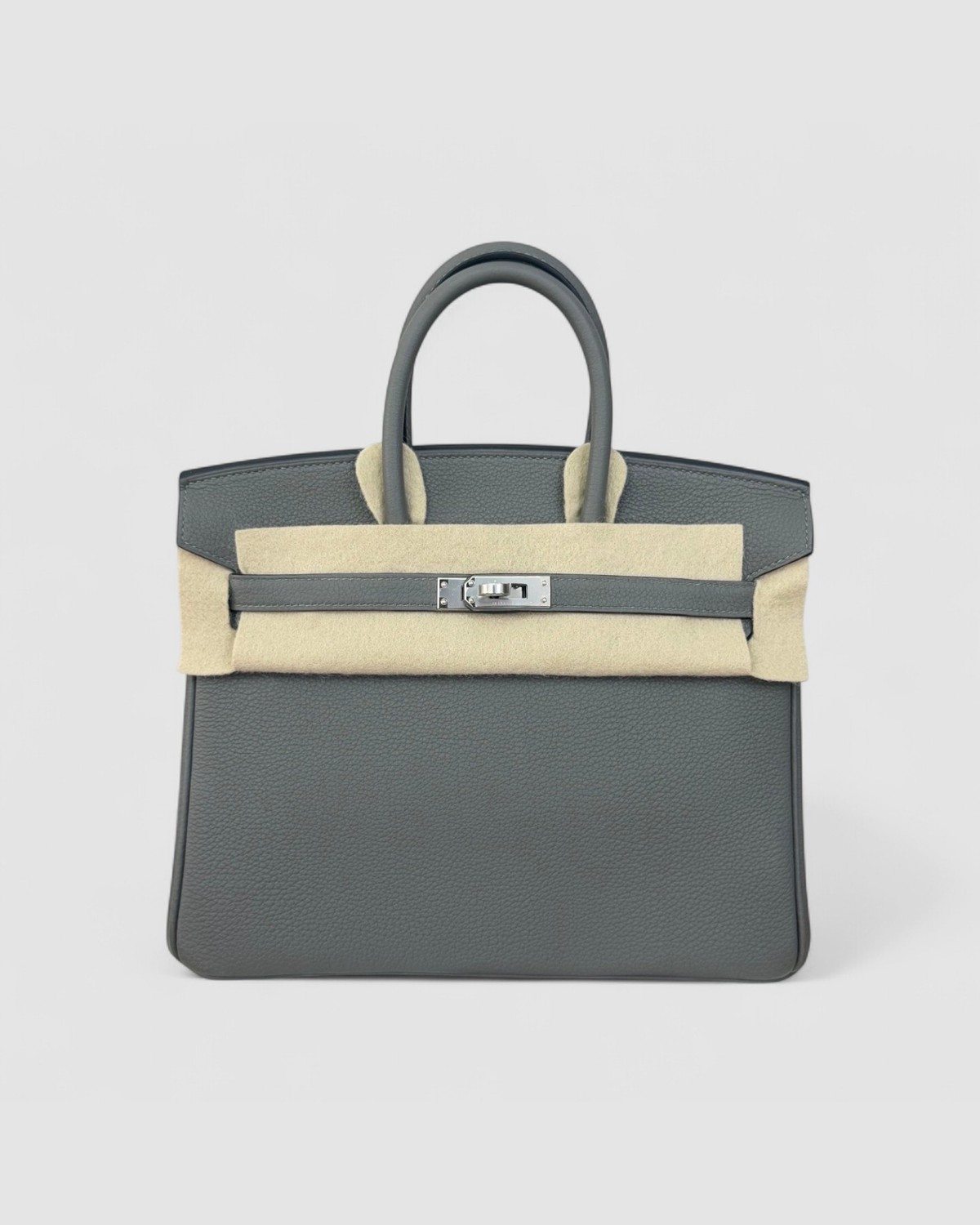 Hermes Birkin 25 Gris Meyer Togo Palladium Hardware front view