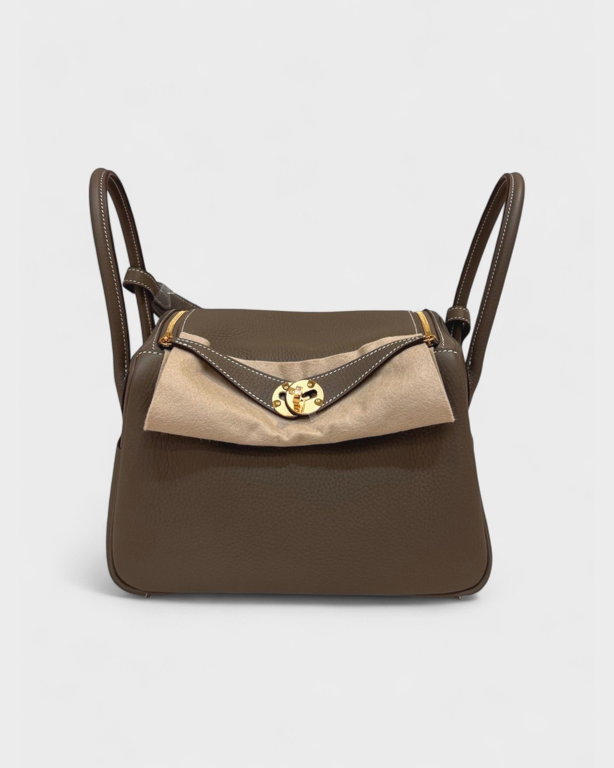 Hermes Lindy 26 Etoupe Clemence Gold Hardware front view