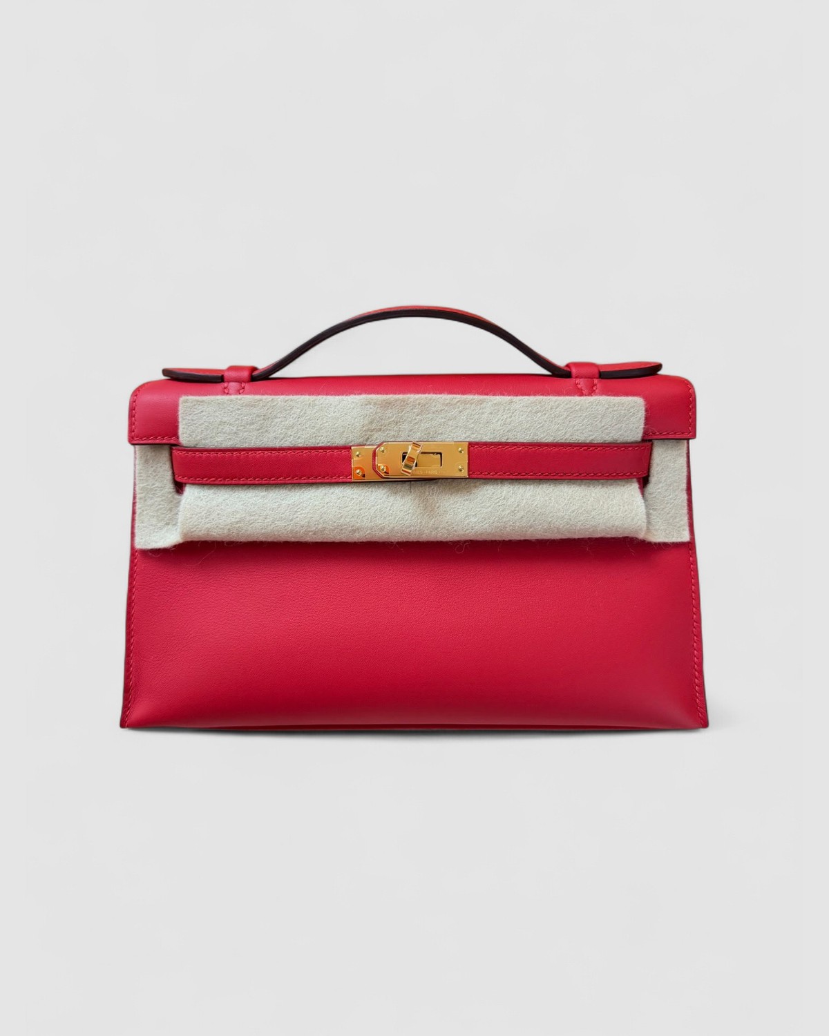 Hermes Kelly Pochette KP Rouge De Coeur Swift Gold Hardware front view